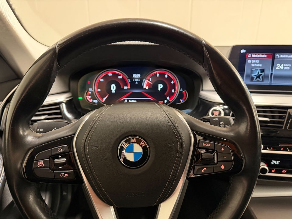 BMW 530d 3,0 Touring M-Sport aut. 5d