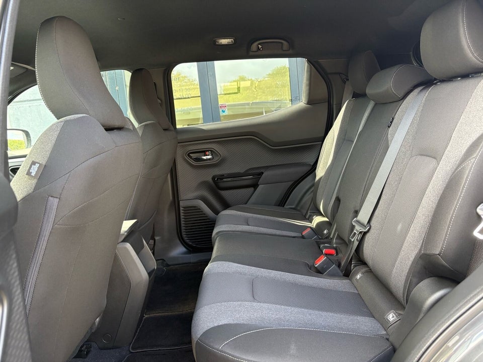 Toyota Urban Cruiser 61 Active 5d