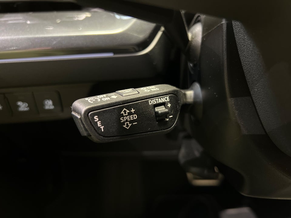 Audi Q4 e-tron 40 S-line Sportback 5d