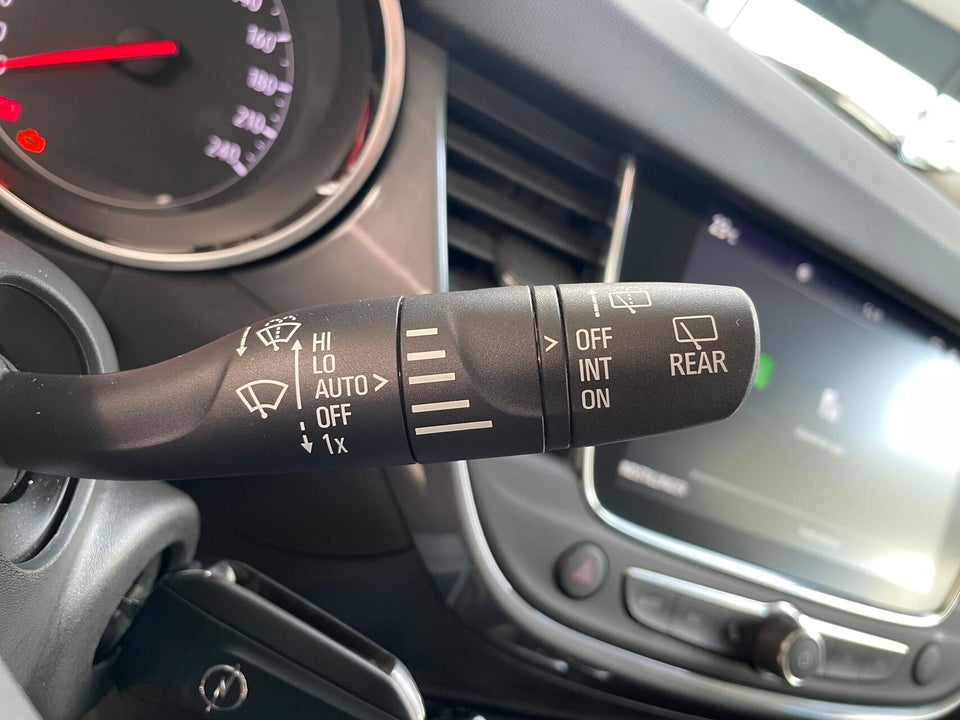 Opel Crossland 1,2 T 130 Elegance aut. 5d