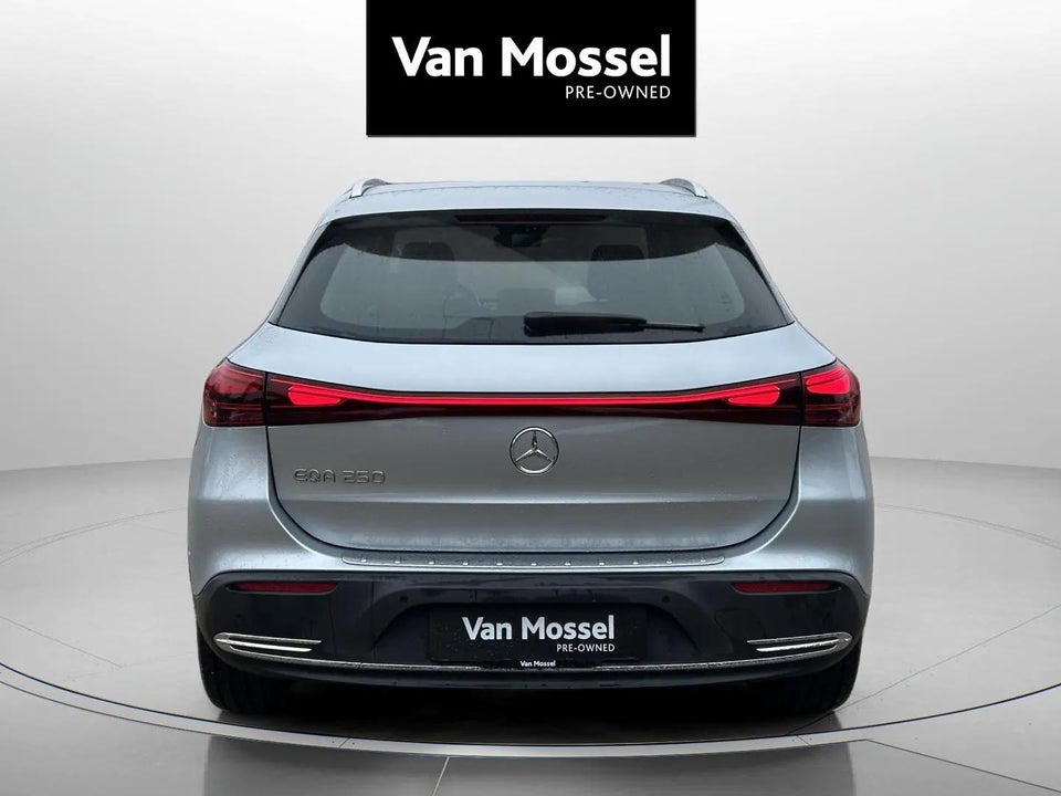 Mercedes EQA250+ Progressive Advance 5d