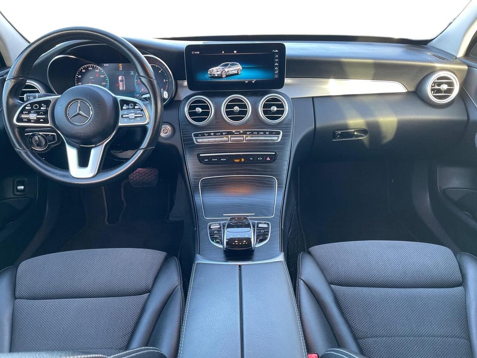 Mercedes C220 d 2,0 Progressive stc. aut. 5d