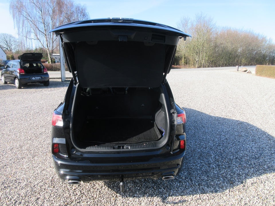 Ford Kuga 2,5 PHEV Vignale CVT 5d