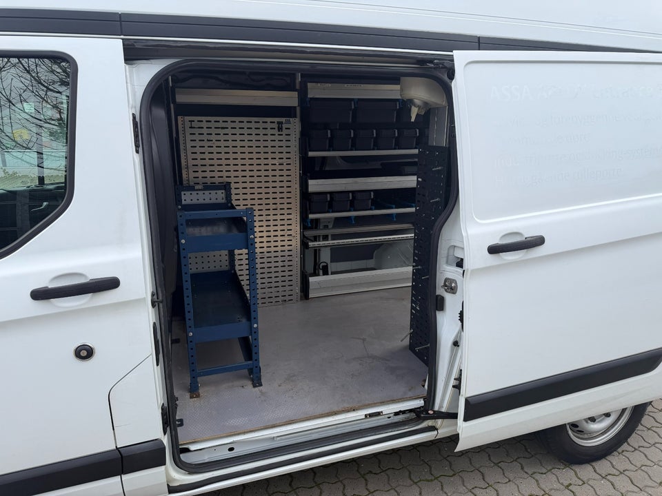 Ford Transit Custom 320 L2 2,0 TDCi 130 Trend aut.
