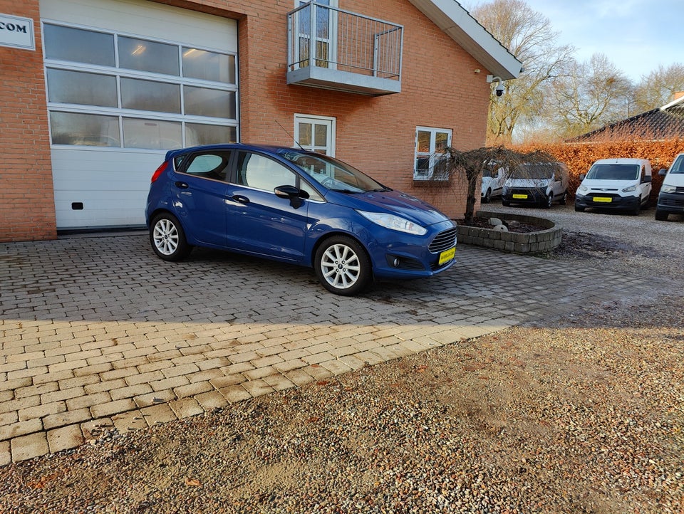 Ford Fiesta 1,5 TDCi 95 Titanium Van 5d