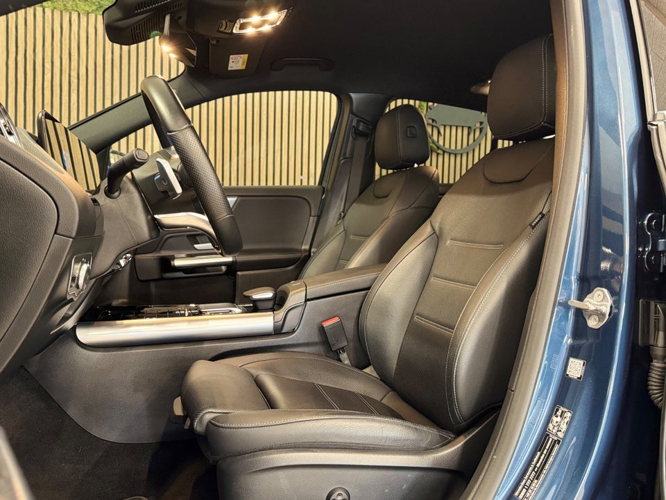 Mercedes EQA350 AMG Line 4Matic 5d