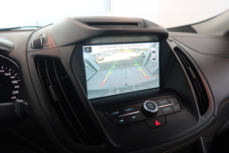 Ford Kuga 2,0 TDCi 180 Vignale aut. AWD 5d