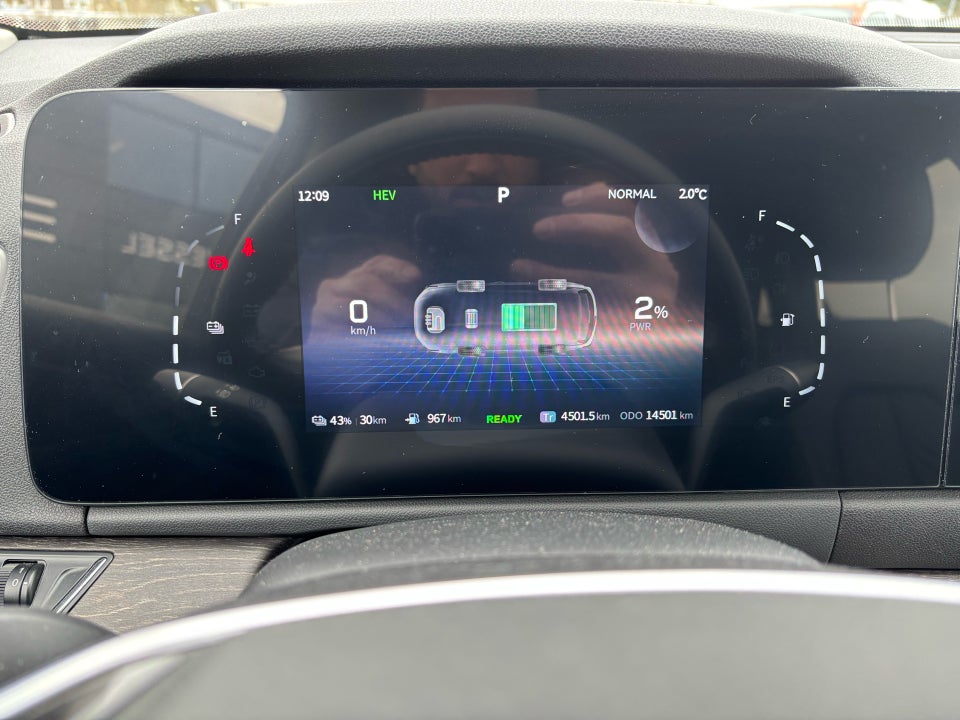 Navor E5 1,5 PHEV Rock 5d