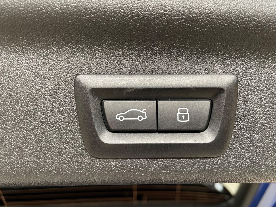 BMW iX1 eDrive20 M-Sport 5d