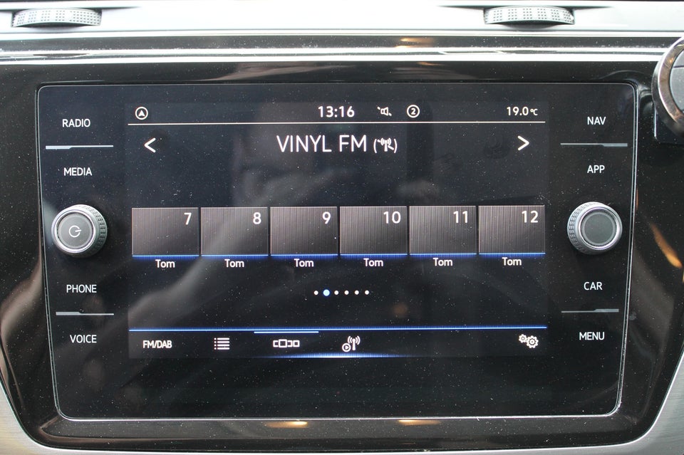 VW Touran 2,0 TDi 150 Highline DSG Van 5d