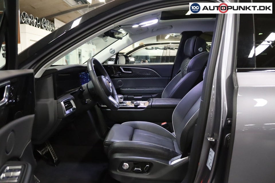 Hongqi E-HS9 99 Exclusive 5d