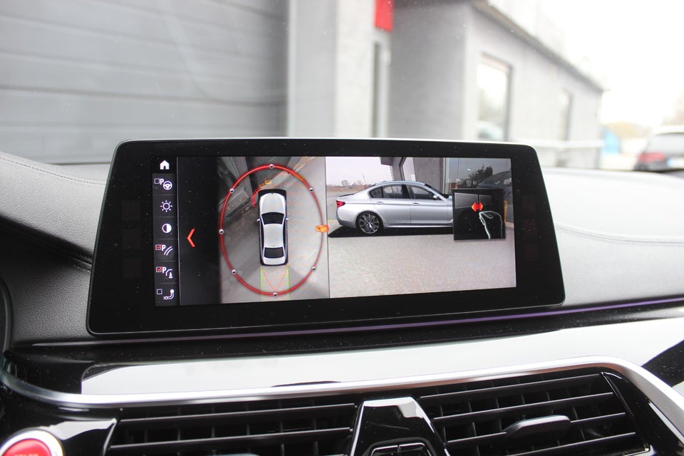 BMW M550i 4,4 xDrive aut. 4d