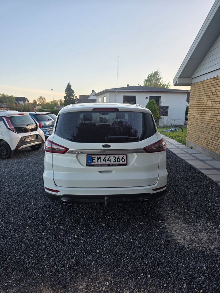 Ford S-MAX 2,0 EcoBlue Titanium aut. 7prs 5d
