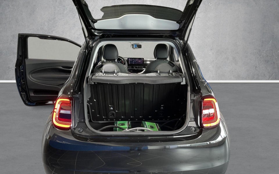 Fiat 500e 42 Icon 3d