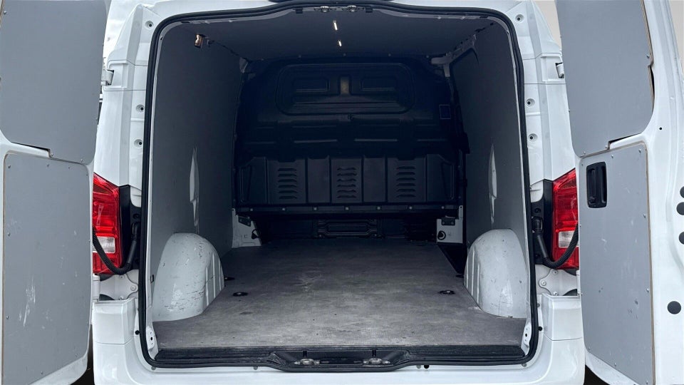 Mercedes Vito 116 2,0 CDi Kassevogn aut. L RWD