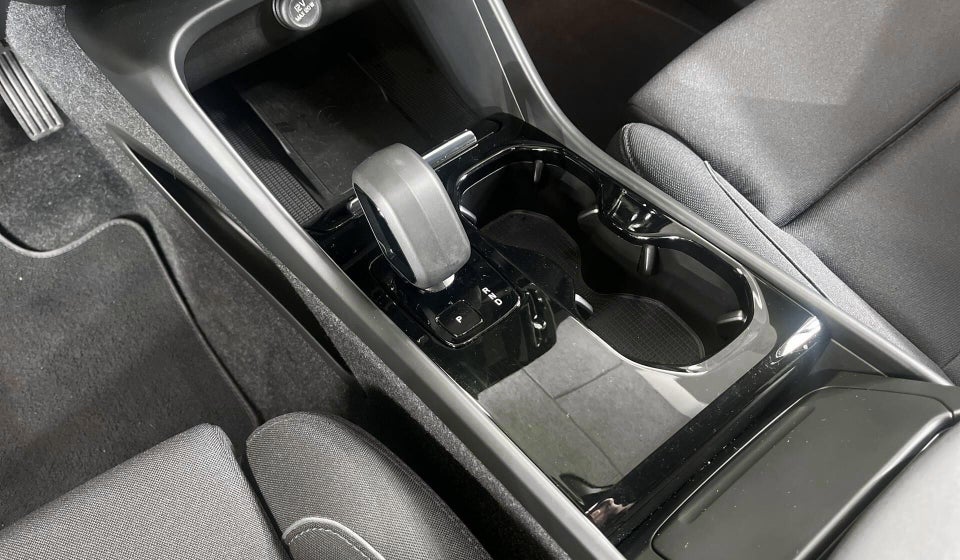 Volvo XC40 P6 ReCharge Core 5d