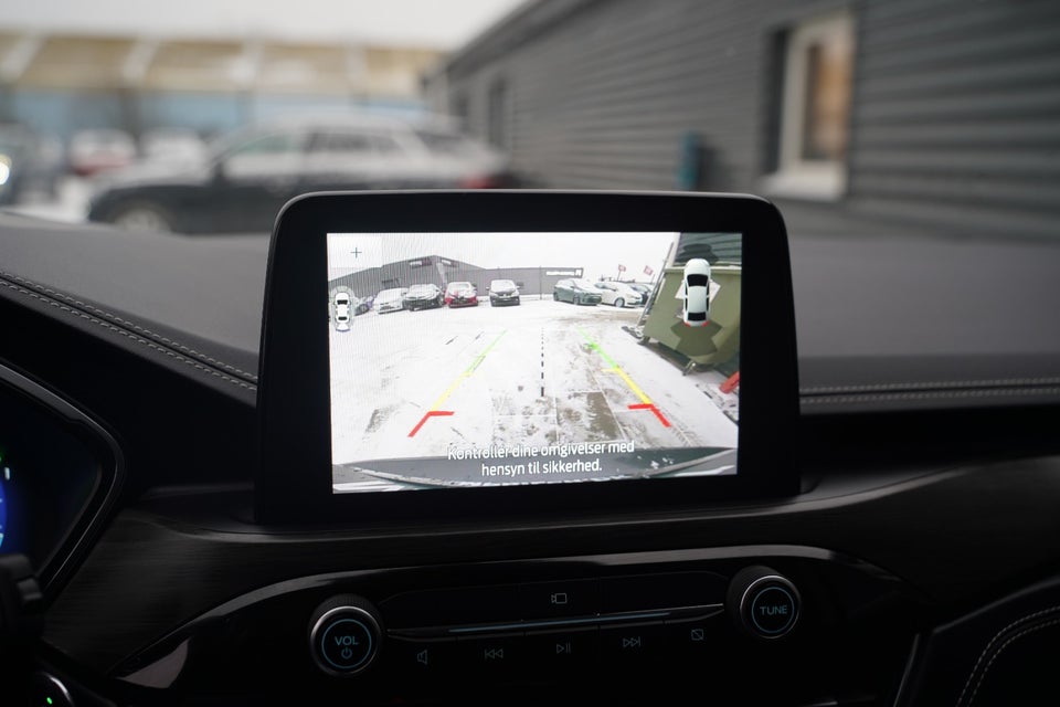 Ford Kuga 2,5 PHEV Vignale CVT 5d