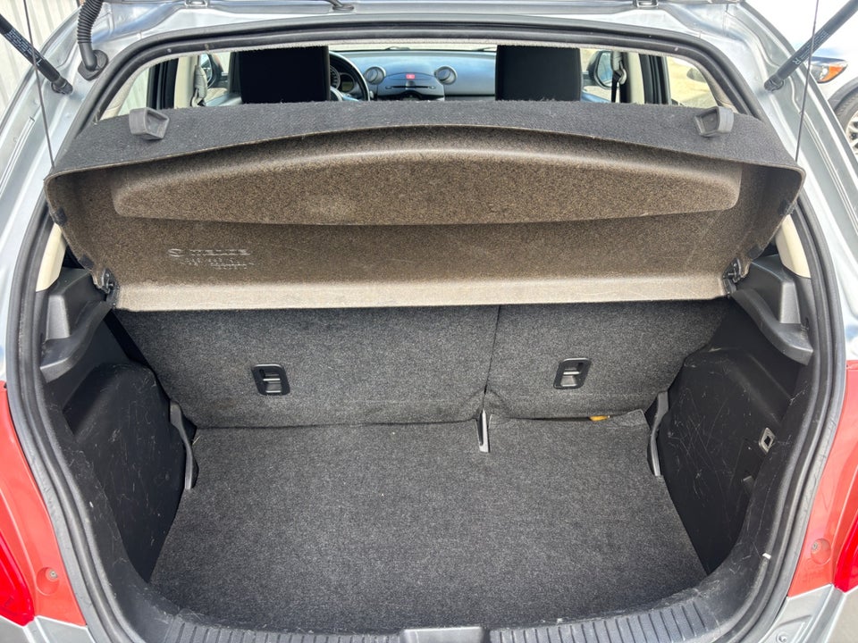 Mazda 2 1,3 Takara Edition 5d