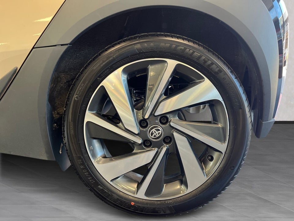 Toyota Aygo X 1,0 Air Envy 5d
