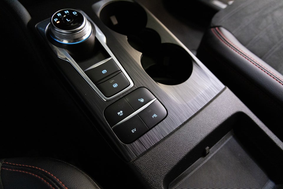 Ford Kuga 2,5 PHEV ST-Line X CVT 5d