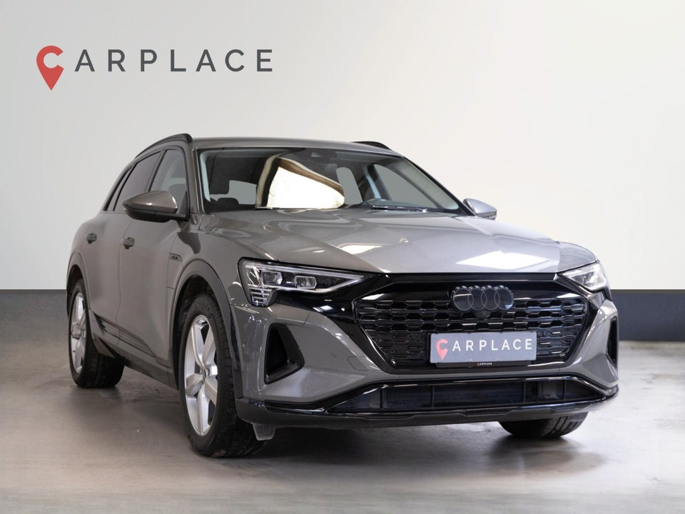 Audi Q8 e-tron 50 quattro 5d