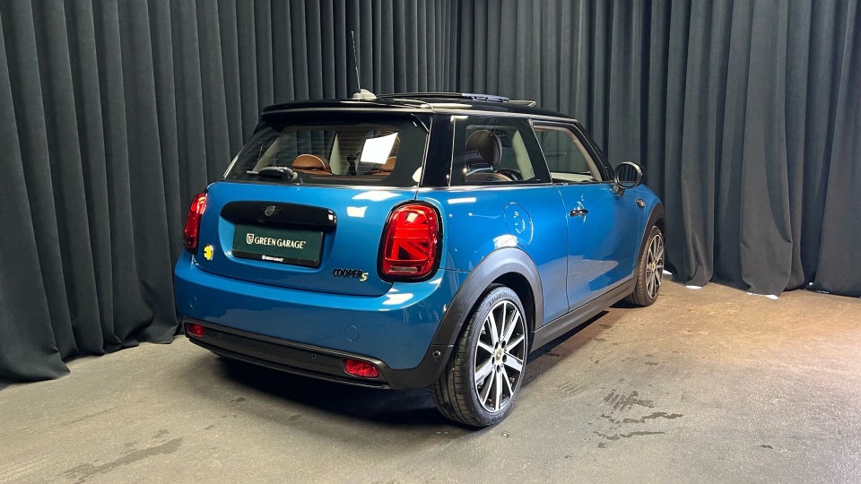 MINI Cooper SE Yours Lounge 3d