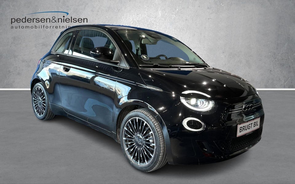 Fiat 500e 42 Icon 3d