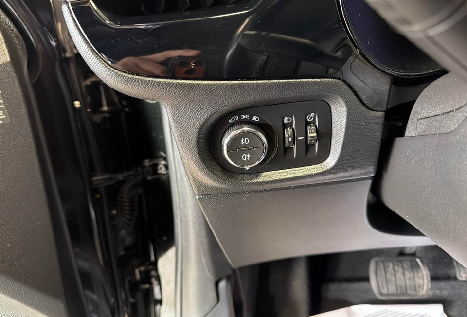 Opel Corsa 1,2 T 100 Elegance aut. 5d