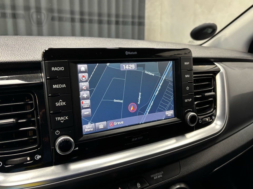 Kia Stonic 1,0 T-GDi Attraction 5d