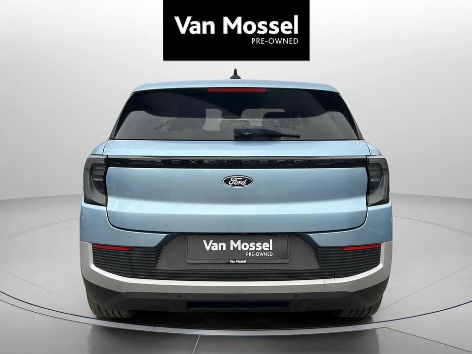 Ford Explorer 82 Select Extended Range 5d