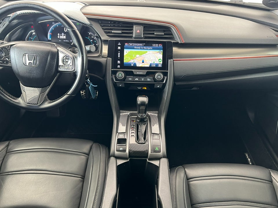 Honda Civic 1,0 VTEC Turbo Elegance CVT 5d