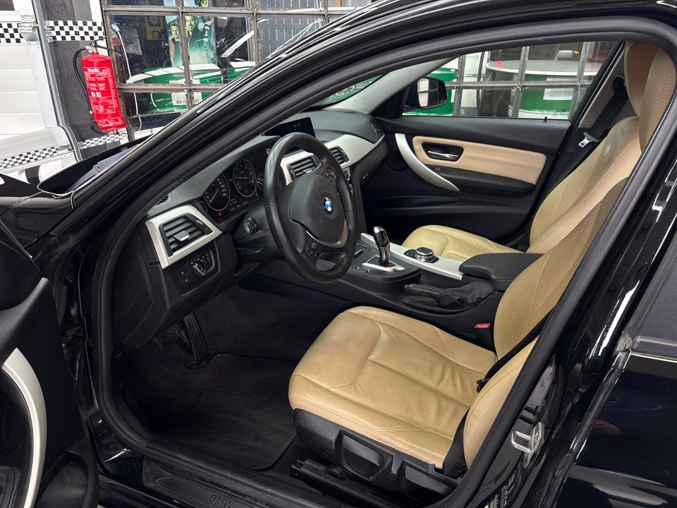 BMW 320d 2,0 Touring Luxury Line aut. 5d