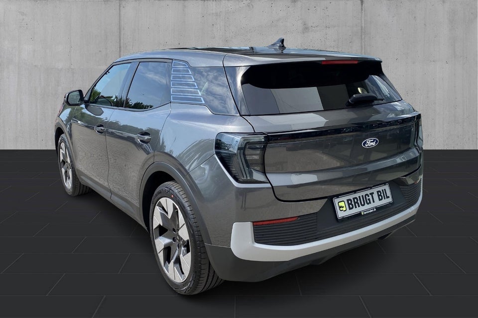 Ford Explorer 77 Premium Extended Range 5d