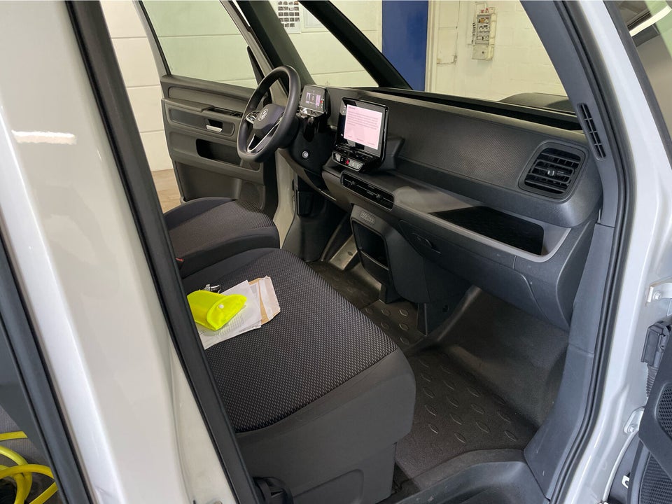 VW ID. Buzz 77 Cargo Comfort