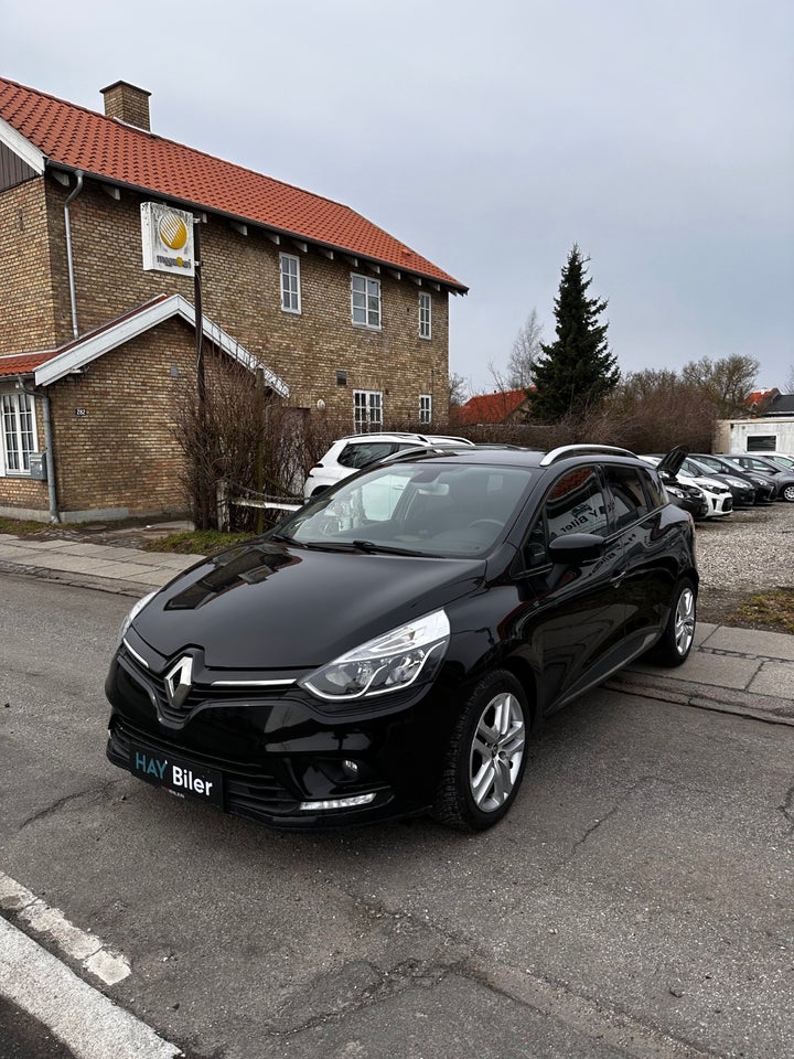 Renault Clio IV 0,9 TCe 90 Zen Sport Tourer 5d