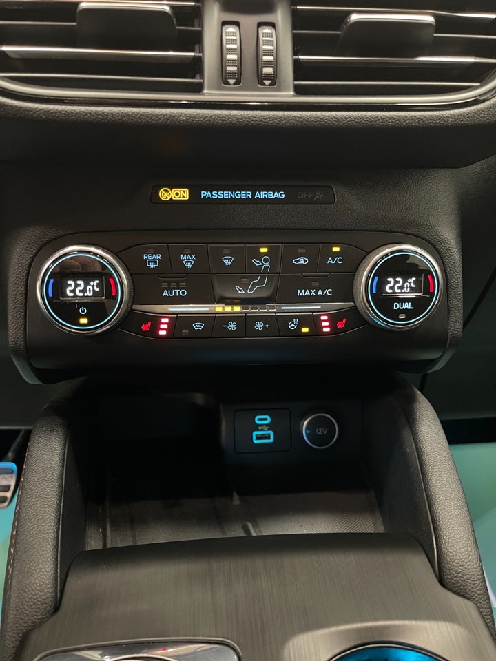 Ford Kuga 2,5 PHEV ST-Line X CVT 5d