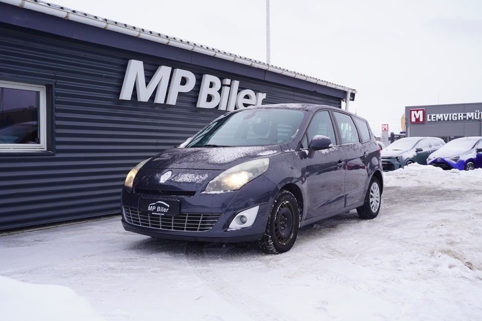Renault Grand Scenic III 1,6 dCi 130 Dynamique 5d