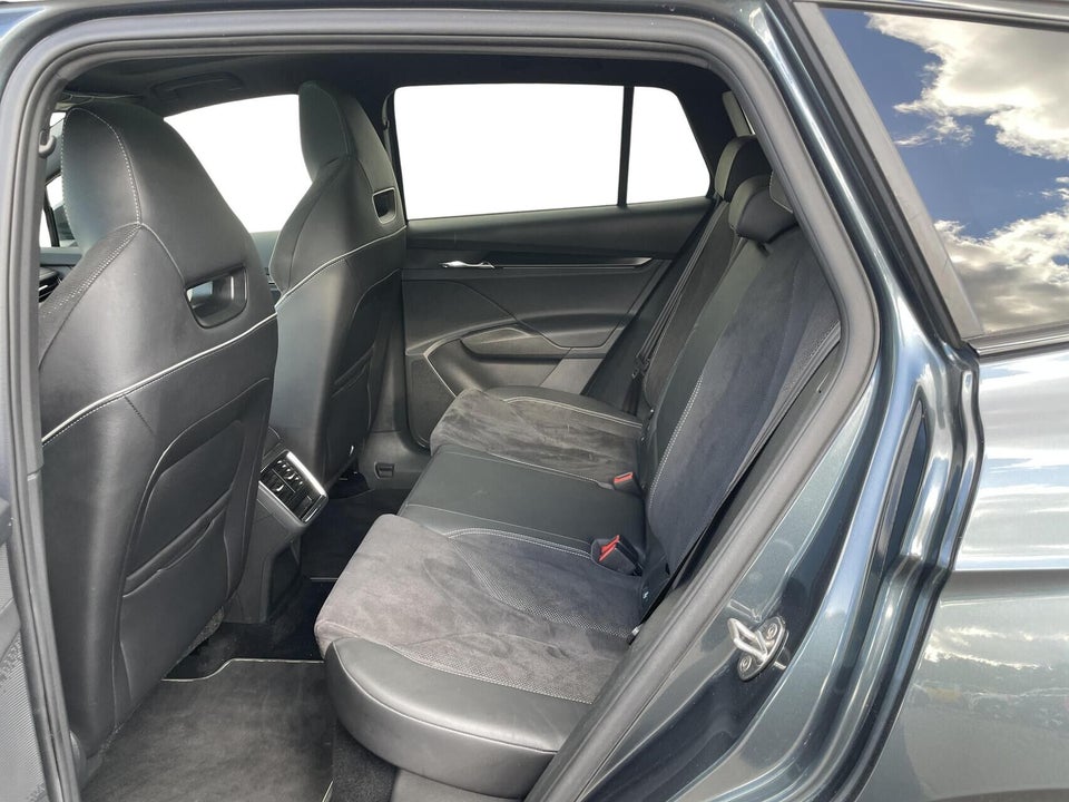 Skoda Enyaq 60 iV Sportline 5d