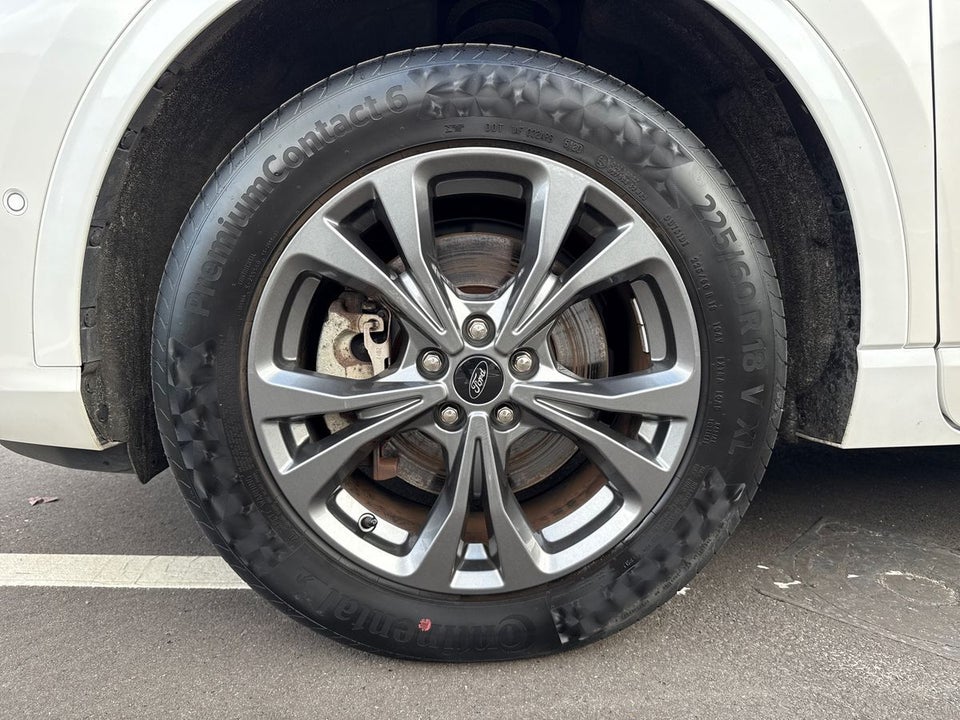 Ford Kuga 2,5 PHEV ST-Line X CVT 5d