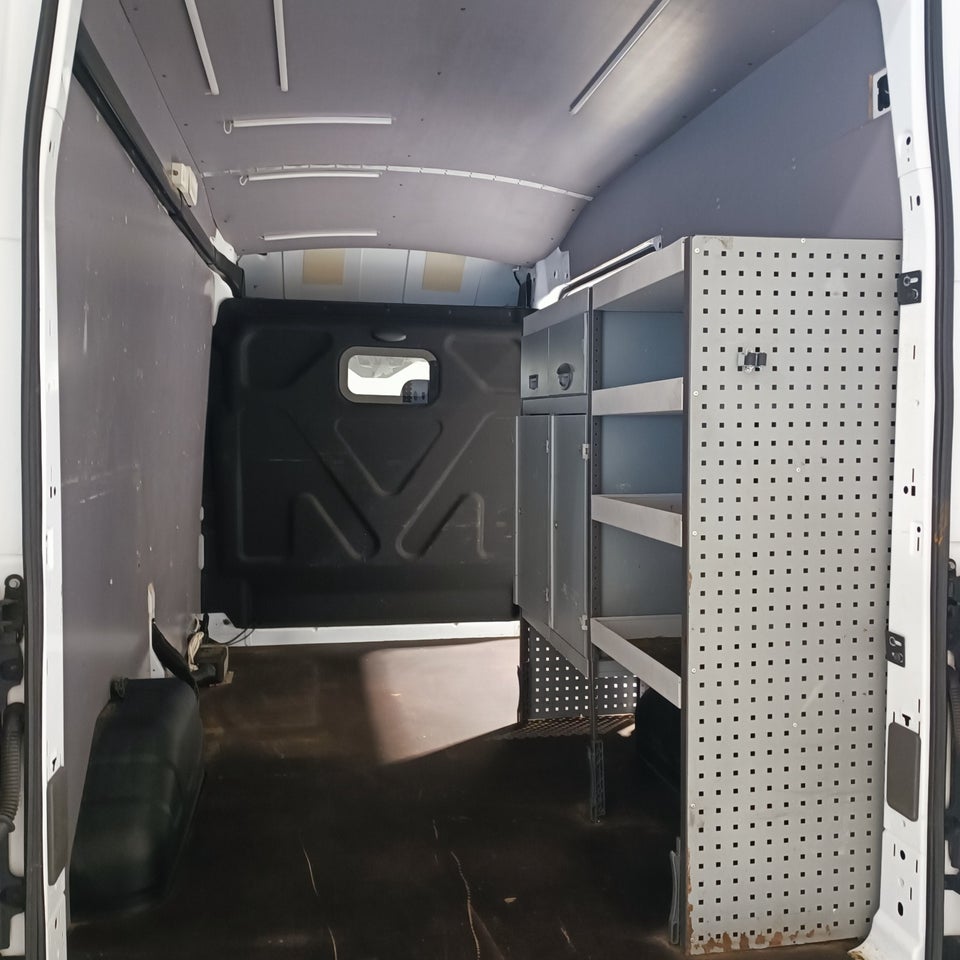 Ford Transit 350 L2 Van 2,0 TDCi 130 Trend H3 FWD