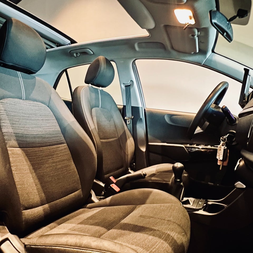 Kia Picanto 1,0 MPi Advance 5d