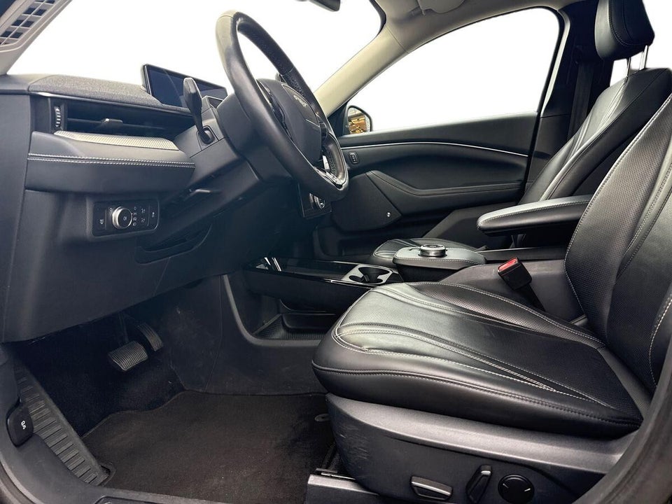 Ford Mustang Mach-E 88 Extended Range 5d