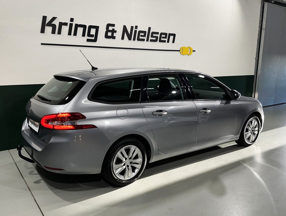 Peugeot 308 1,6 BlueHDi 120 Active SW 5d