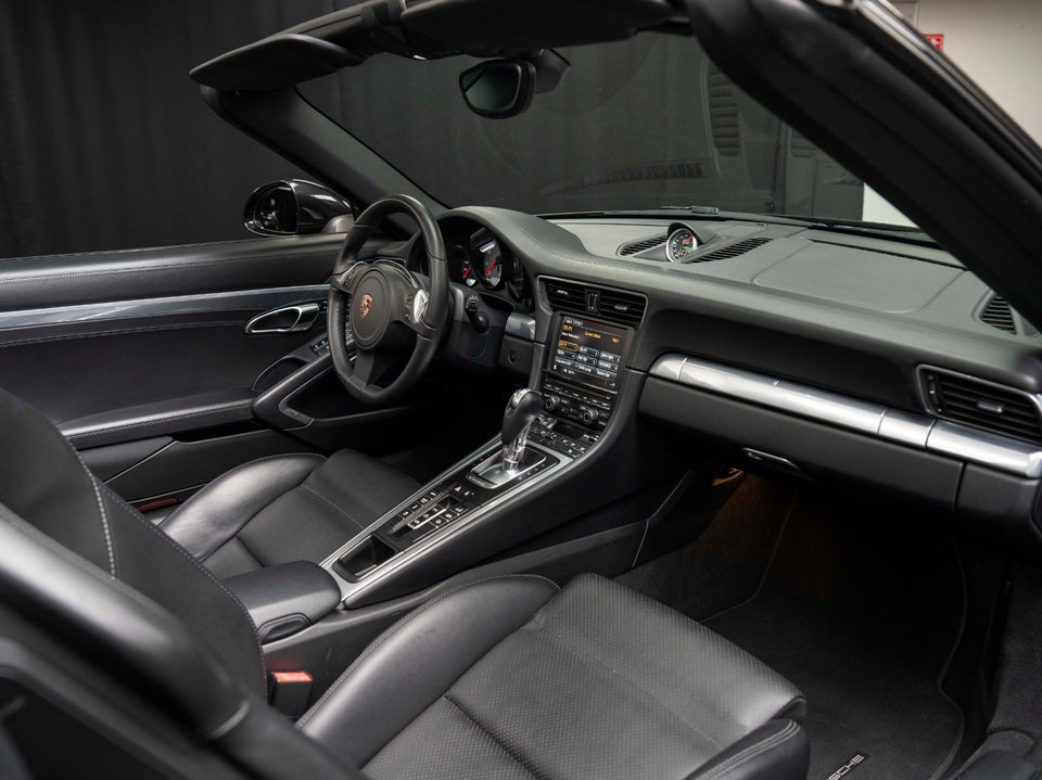 Porsche 911 Carrera S 3,8 Cabriolet PDK 2d