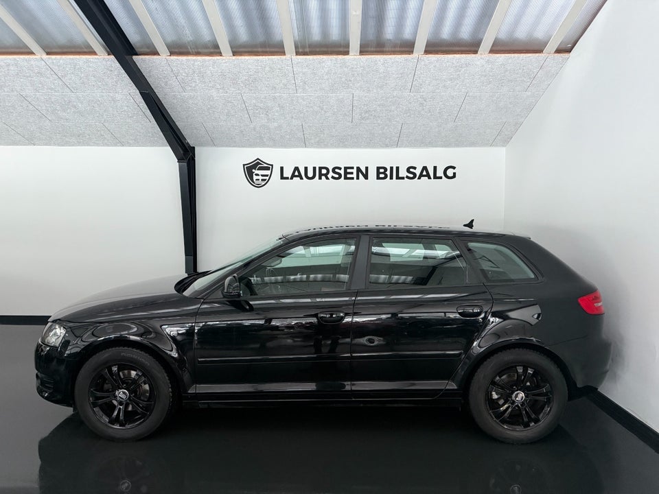 Audi A3 1,6 TDi Ambiente Sportback 5d