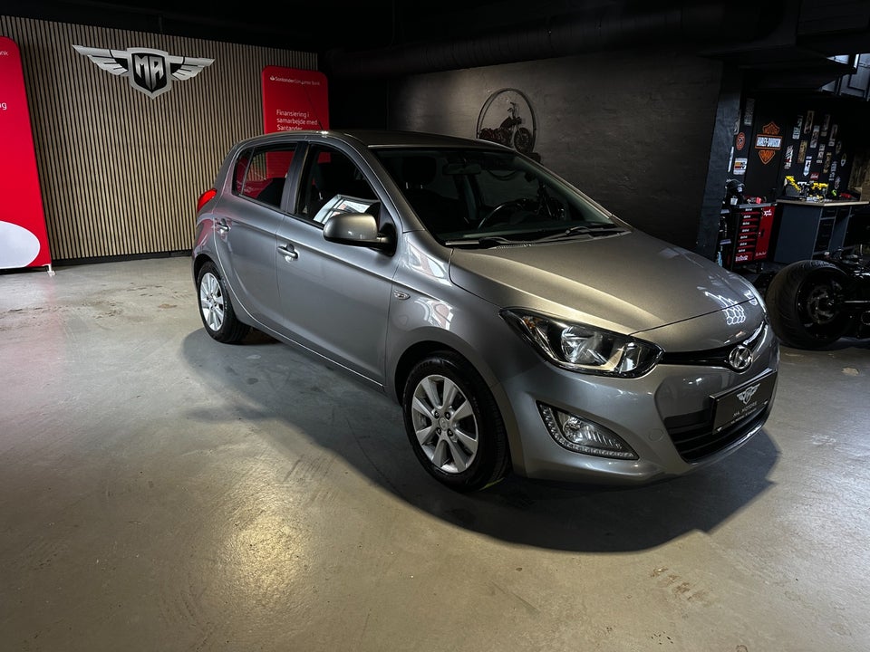 Hyundai i20 1,25 Classic XTR 5d
