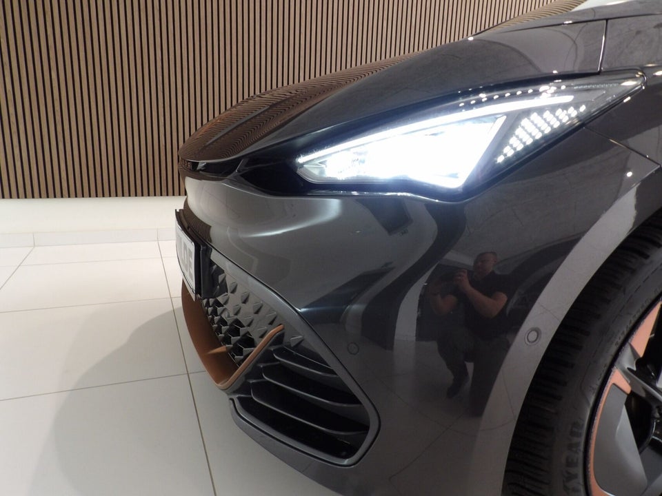 Cupra Born 58 High 5d