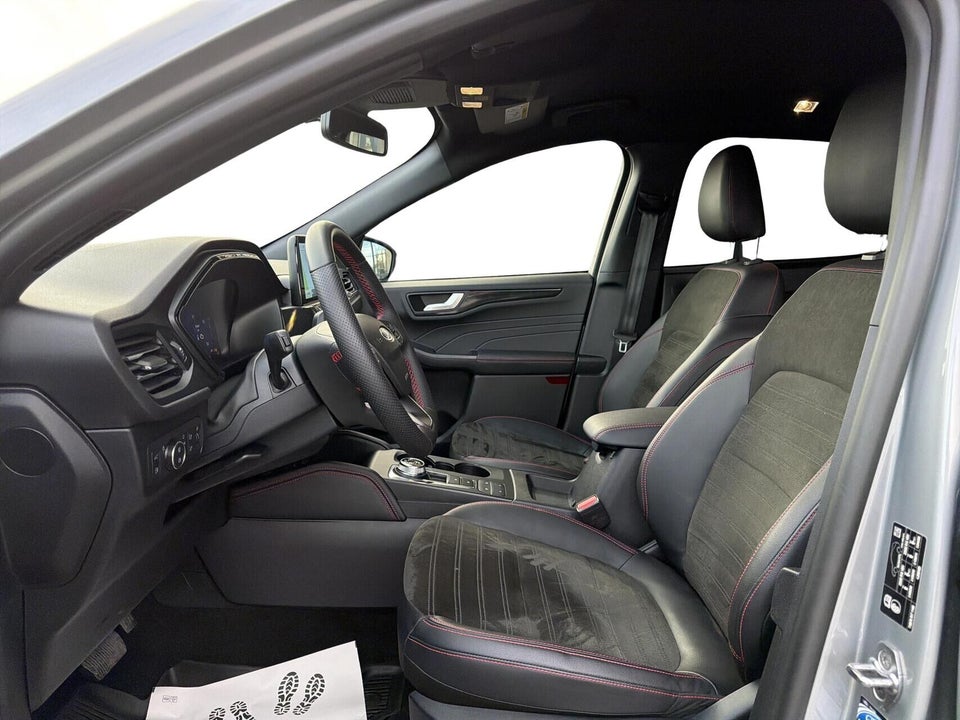 Ford Kuga 2,5 PHEV ST-Line X CVT 5d