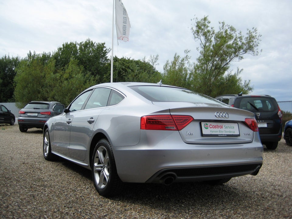 Audi A5 1,8 TFSi 144 S-line Sportback Multitr. 5d
