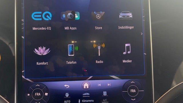 Mercedes EQE300 Electric Art 4d